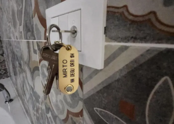 Orange Boutique Альгеро