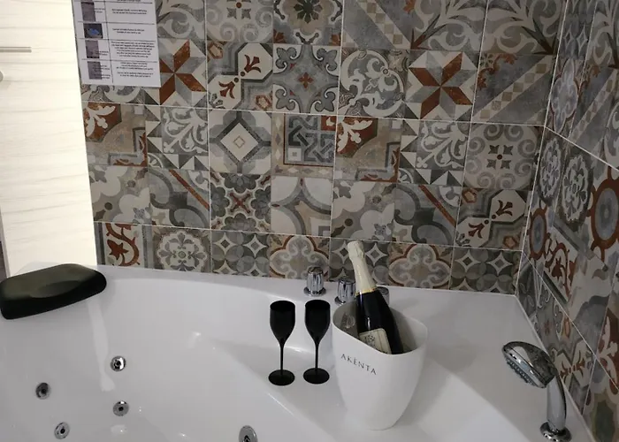 Гостевой дом Orange Boutique 3*